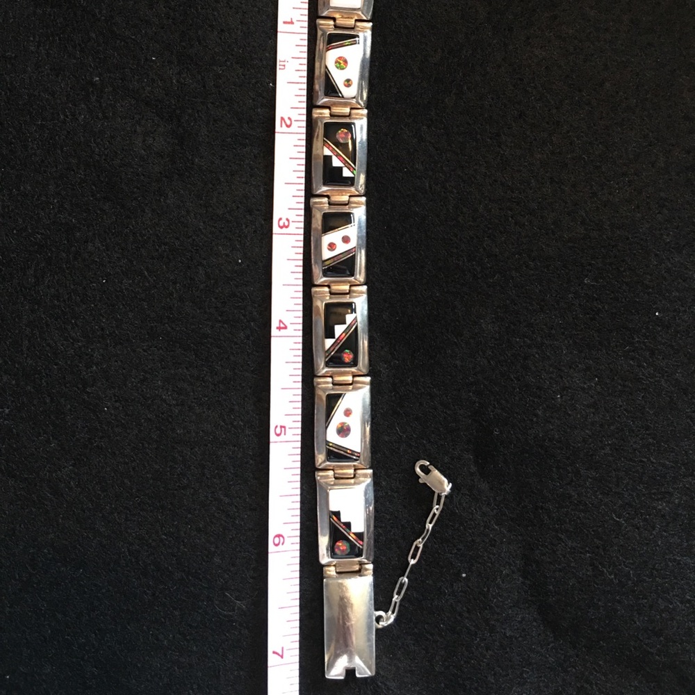 Inlay bracelet in silver